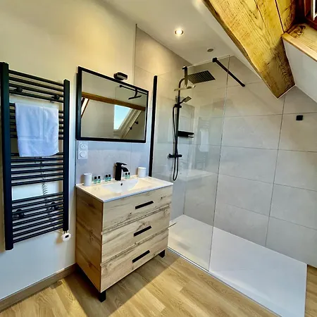 La Maison Lou Nis - 8 Personnes - Piscine * Lestelle-Bétharram